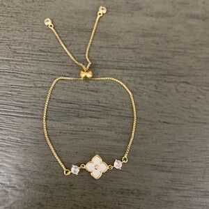 Elegant Gold and White Bracelet